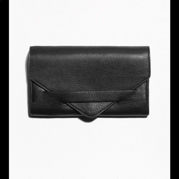 & Other Stories Handbags - 🆕 & Other Stories Tuck In Leather Wallet in black